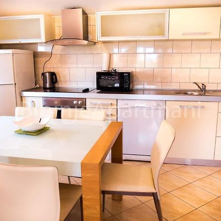 Lepur Apartment Bibinje Bagian luar foto